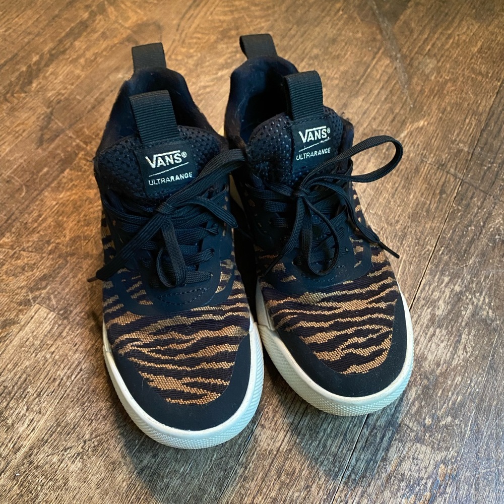 Van’s Ultrarange Tiger Print